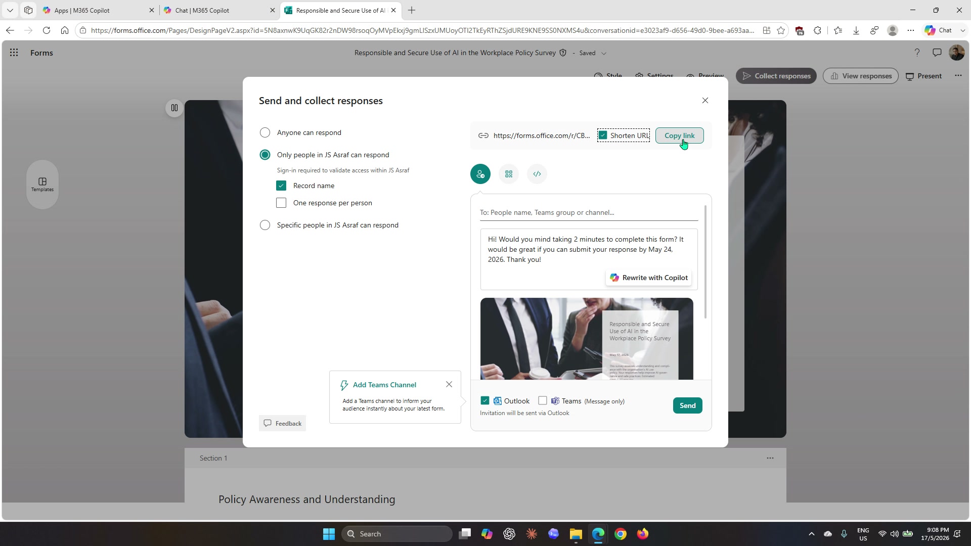 Send and collect responses dialog showing the shortened URL, copy link button, invitation field, and sharing options